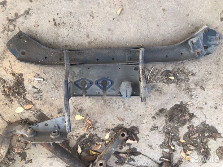 Поперечина подрессирования кабины на Маз 5440