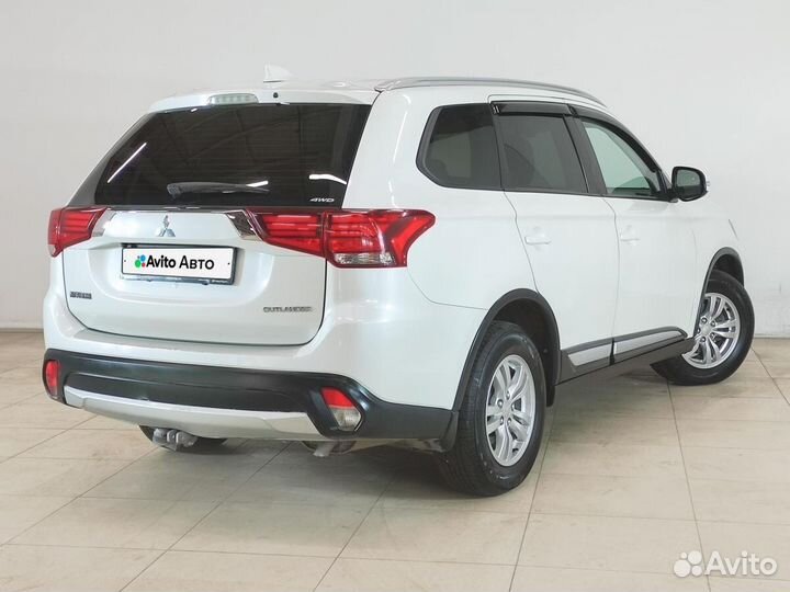 Mitsubishi Outlander 2.0 CVT, 2018, 122 731 км