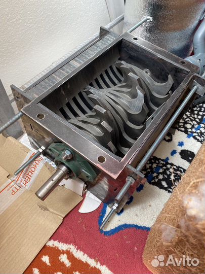 Шредер для пластика