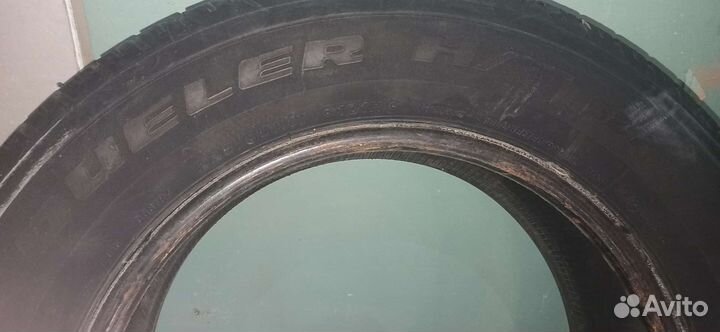 Bridgestone Dueler H/T 687 225/65 R17 101H