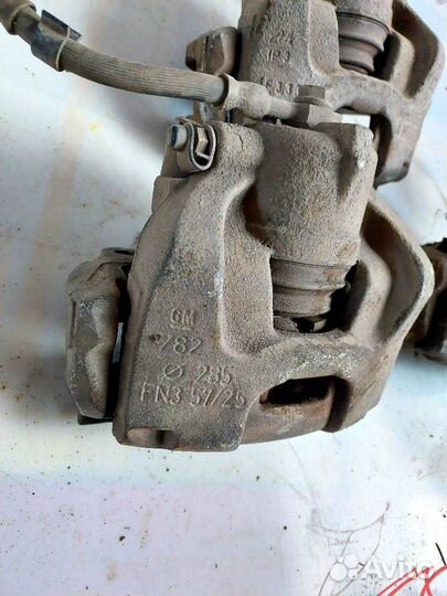 Суппорт тормозной Opel Vectra C