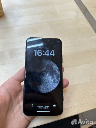iPhone X, 256 ГБ