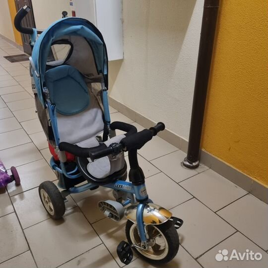 Детский велосипед с родительской ручкой