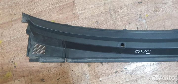 Решетка стеклоочистителей Opel Vectra C 2002-2008