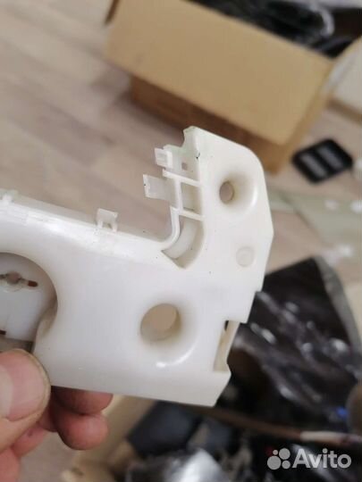 Крепление бампера переднего правое X-Trail T31