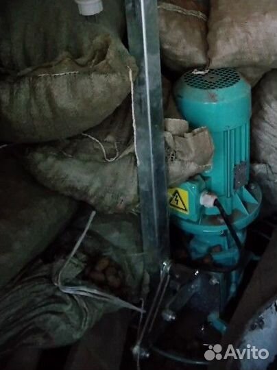 Аренда оборудования для полусухой стяжки пола