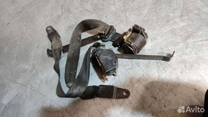 Ремень безопасности передний левый Skoda Octavia