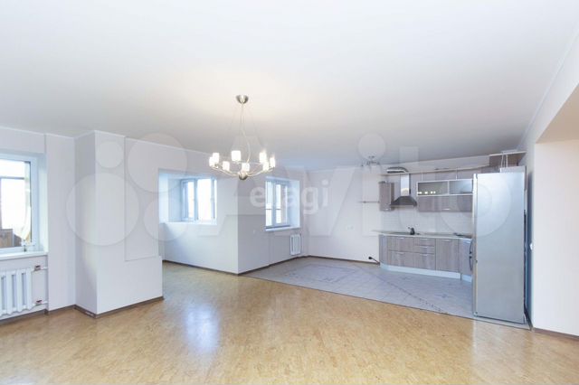 4-к. квартира, 140 м², 7/11 эт.