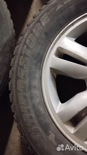 215/65 R16 Bridgestone Ice Cruiser 7000 Зима Литые R16 pсd:5x114.3 ет:45 DIA:67.1