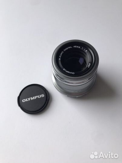 Объектив Olympus M.Zuiko Digital ED 45mm F1.8