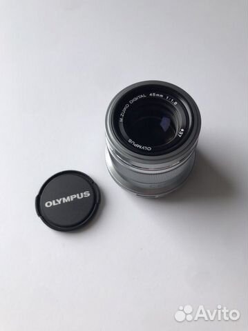 Объектив Olympus M.Zuiko Digital ED 45mm F1.8