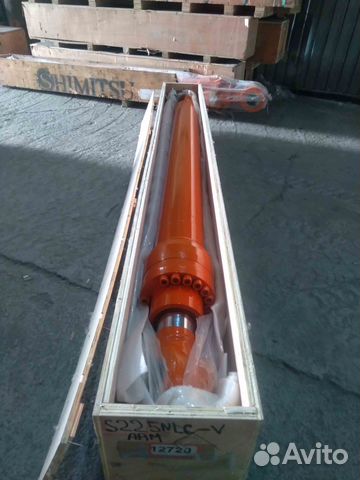 Гидроцилиндр рукояти 24409236B Doosan S225LC-V