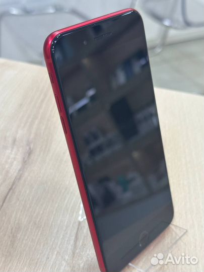 iPhone 8 Plus, 64 ГБ