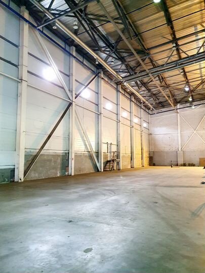 Склад, 997 м²