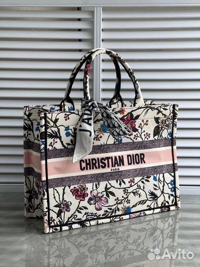 Cумка Christian dior 40/30 размер