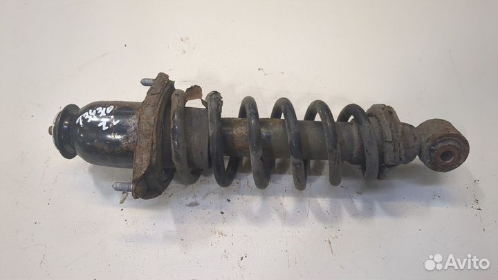 Амортизатор подвески Toyota Avensis 2, 2006