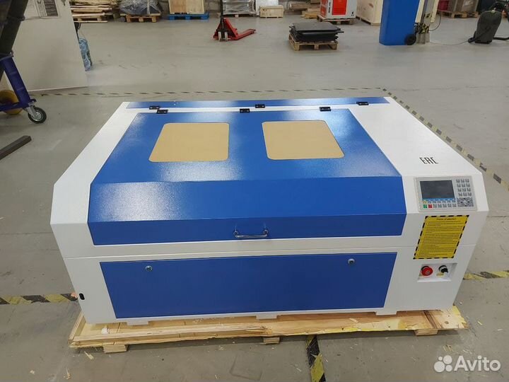 Лазерный станок co2 в наличии