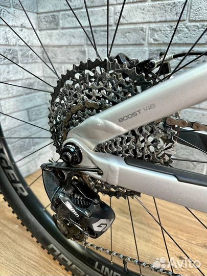 Trek Fuel EX 8 29/Рама 18.5 (2020) -FOX AIR/GX