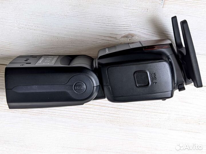 Фотовспышка Shanny SN600N (для Nikon)