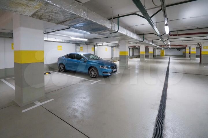 Машиноместо, 16 м²