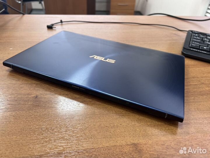 Ноутбук asus zenBook 14 core i5