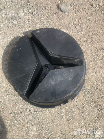 Кронштейн эмблемы Mercedes