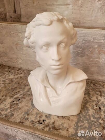 Бюст Пушкина А.С. (лфз)