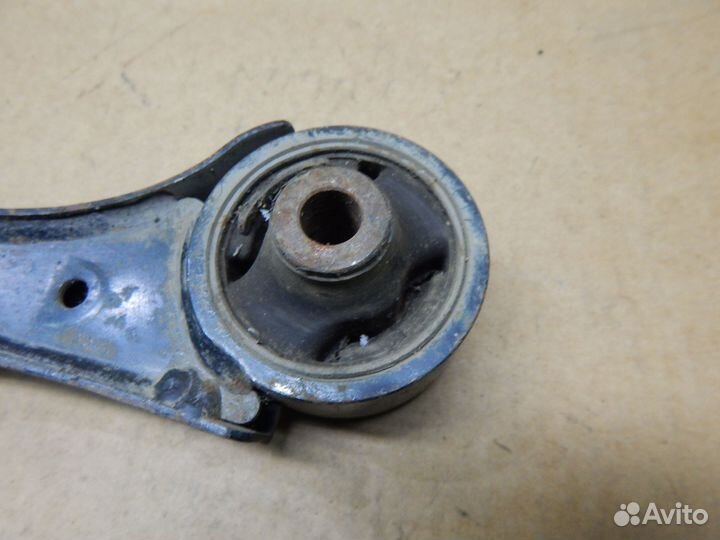 Рычаг правый Honda Civic 4d 2008