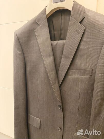 Классический мужской костюм Truvor