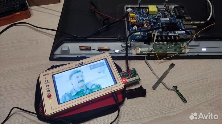 Cv6683h-c42 (HEC R1 32 S HD)