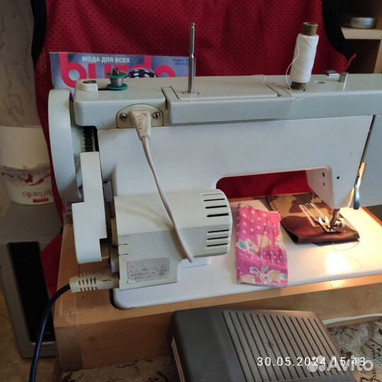 Швейная машинка