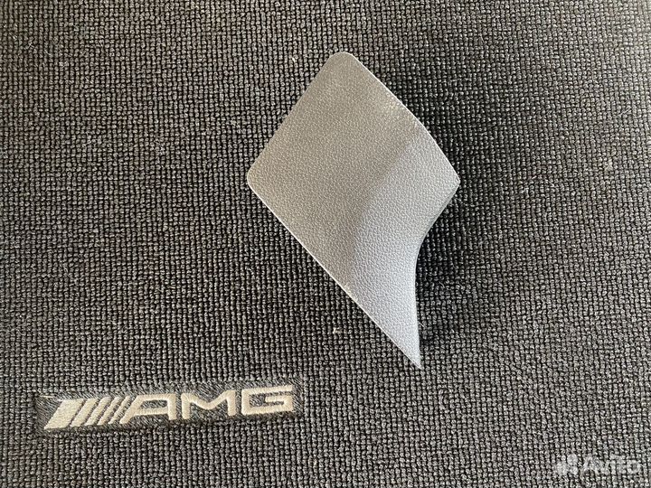 Накладка ремня справа заглушка Mercedes Benz