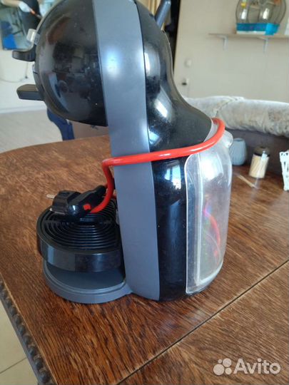 Капсульная кофемашина dolce gusto