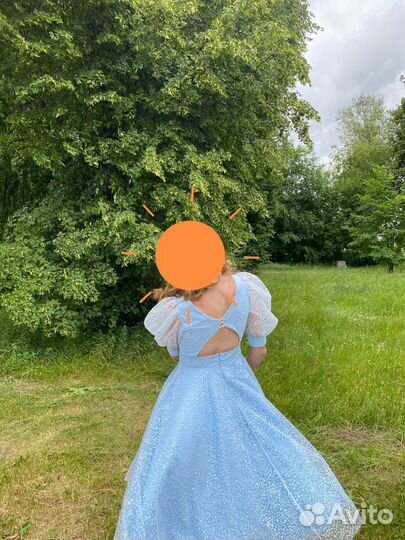 Вечернее платье