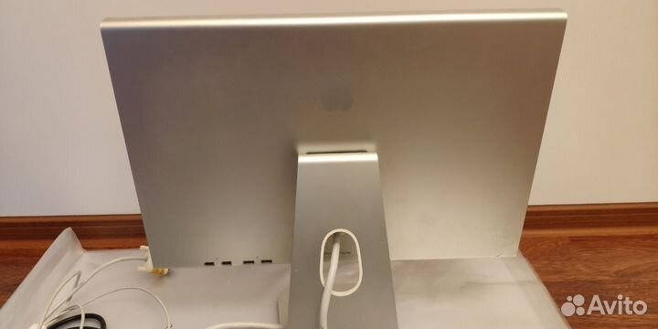 Нерабочий монитор Apple Cinema Display 20