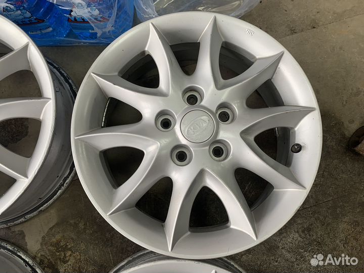 Диски R16 Киа оригинал 5/114,3 et 51 Dia 67,1