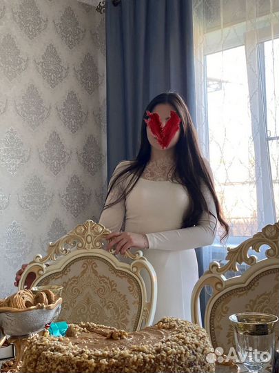 Вечернее платье