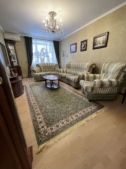 2-к. квартира, 55,3 м², 2/5 эт.