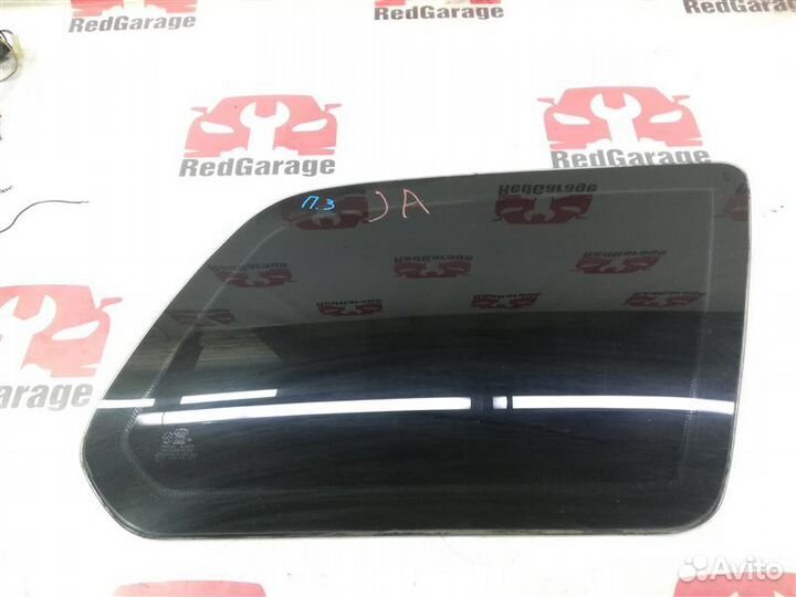 Стекло багажника заднее правое Kia Sportage Grand