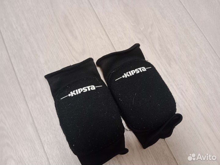 Волейбольные наколенники