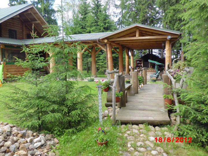 Коттедж 260 м² на участке 41 сот.