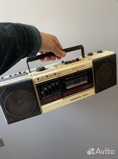 Магнитафон СССР могу дать для декорации в аренду