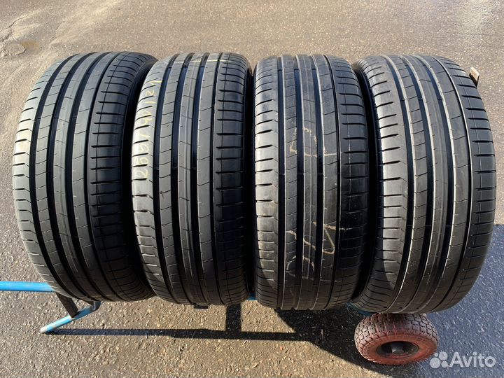 Pirelli P Zero PZ4 255/40 R21 102Y