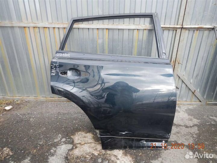 Дверь задняя правая Toyota RAV4 2013-2019