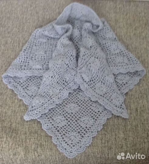 Косынка-бактус ручной работы