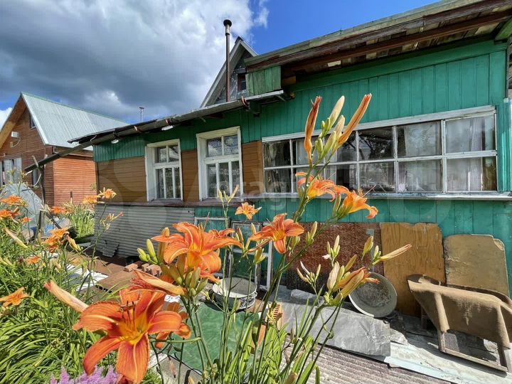 Дача 30 м² на участке 5,6 сот.