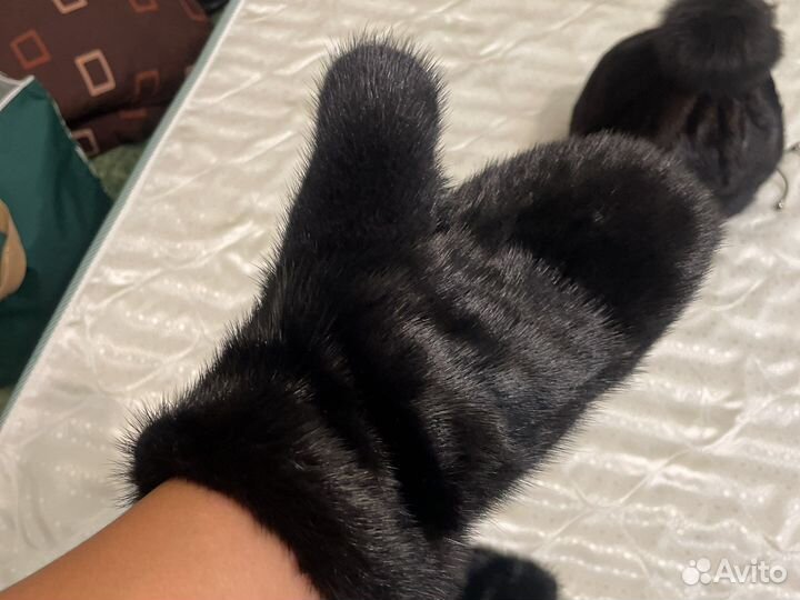 Норковые варежки