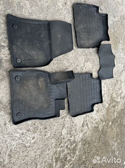 Оригинальные коврики skoda kodiaq