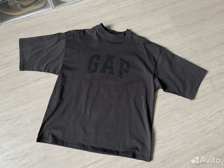 Футболка Yzy gap