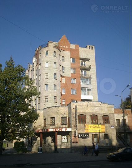 Продается Торговый центр в центре города Кингисепп